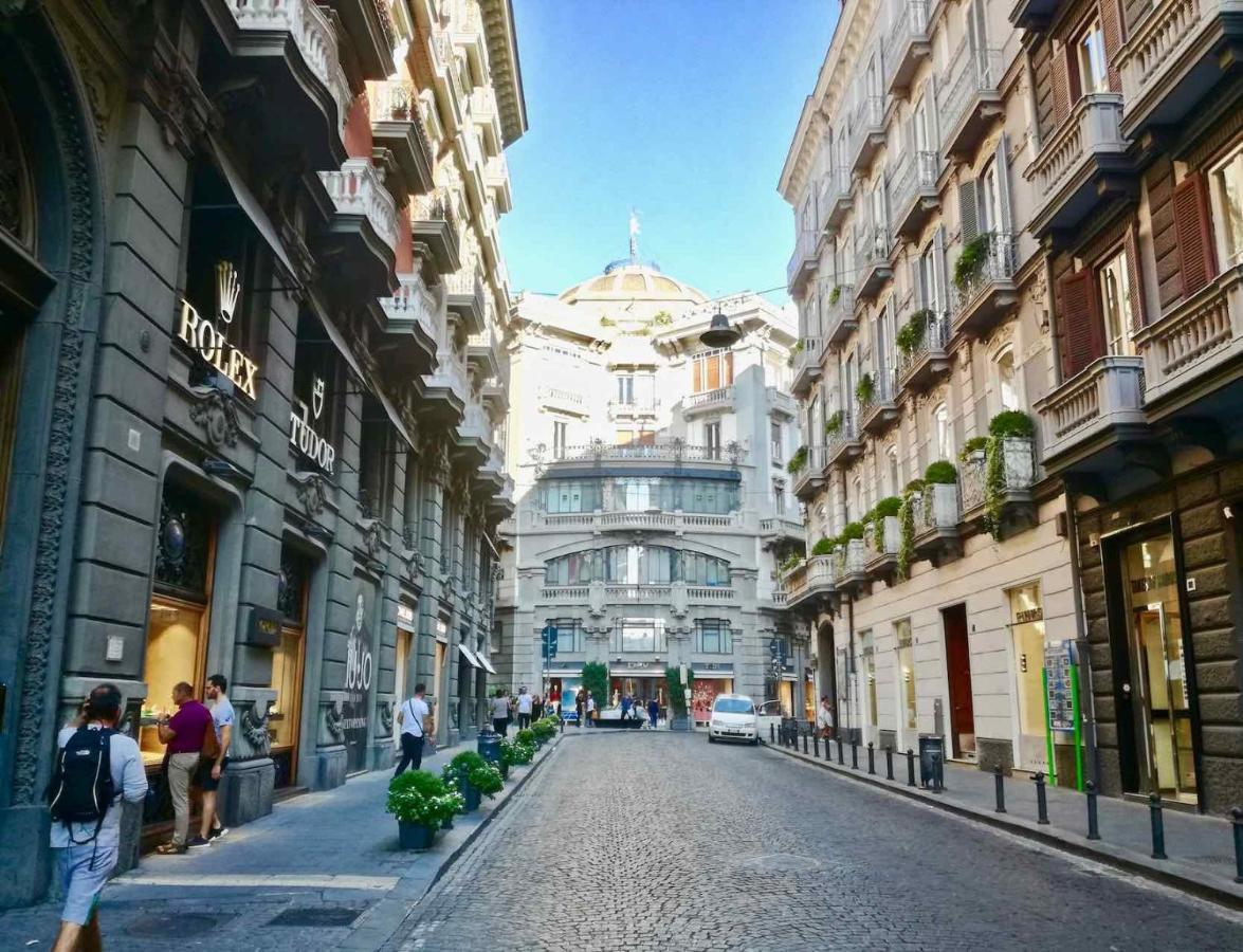 Bed & Breakfast Rodinò 24 Napoli
